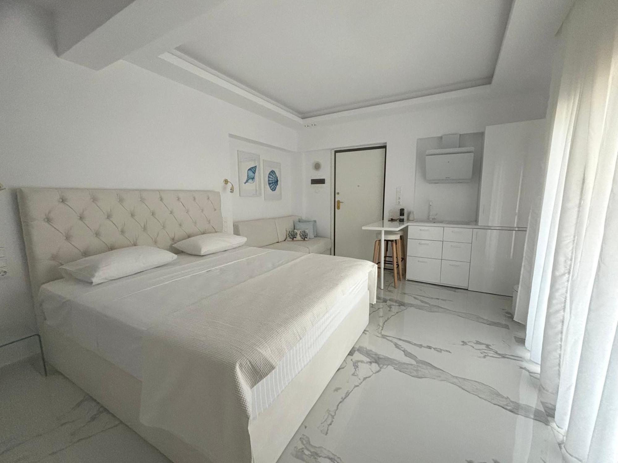 Eterna Mare Apartment Nikiti  Exterior photo